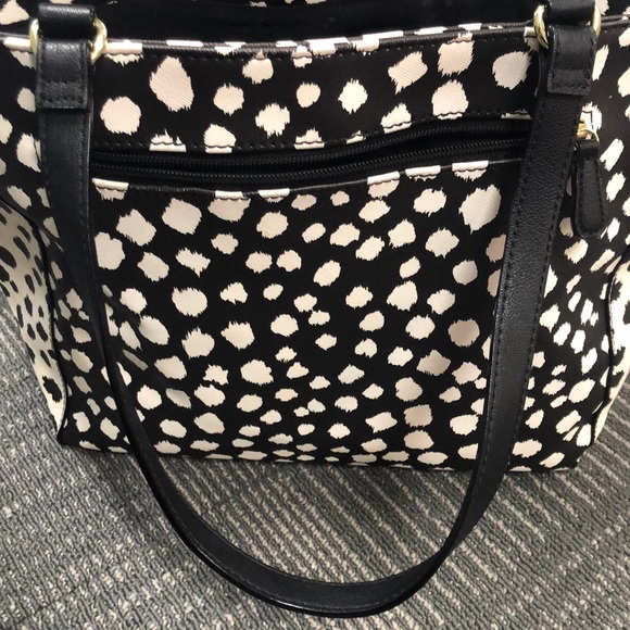 Liz Claiborne Large purse, black and white - Picture 3 of 8